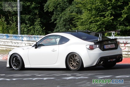 車評(píng)網(wǎng) 全新 豐田GT86 輕量化版 諜照 曝光