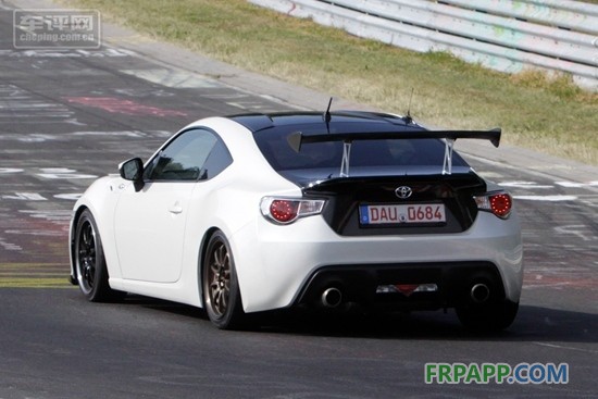 車評(píng)網(wǎng) 全新 豐田GT86 輕量化版 諜照 曝光
